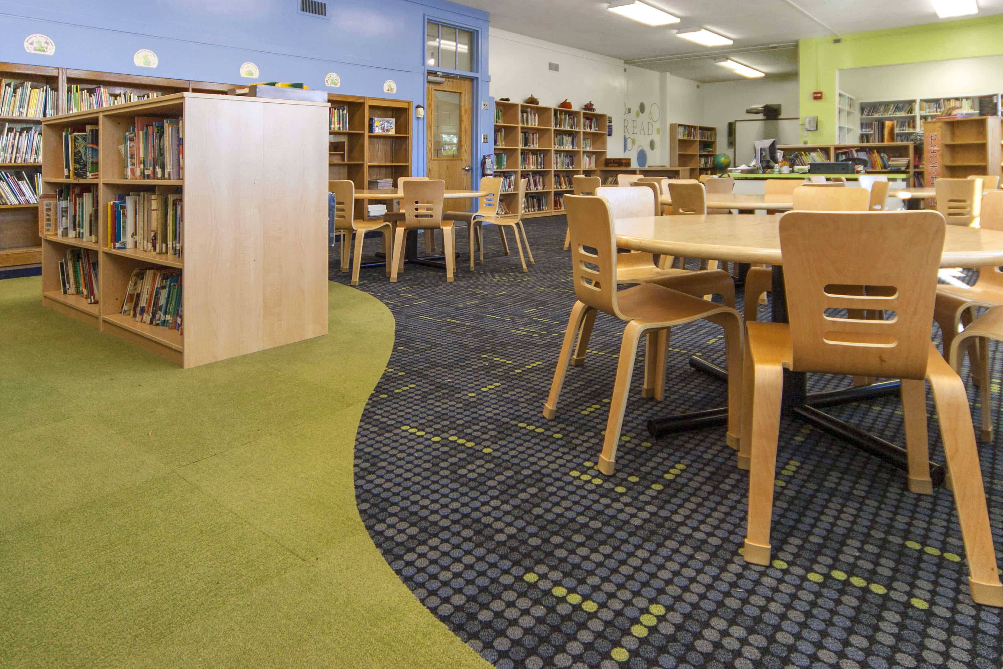 Davis-wb-Kids View at tables